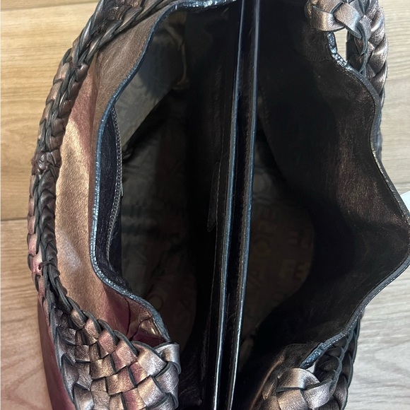 Salvatore Ferragamo Metallic Gancini Leather Hobo Hand Bag - EUC - Picture 5 of 11